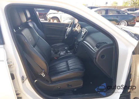 2013 Chrysler 300 300S from USA, damaged, VIN 2C3CCABG5DH514923